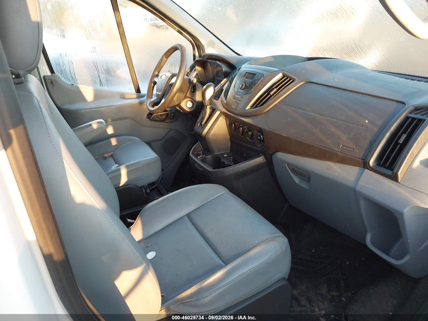 2015 FORD TRANSIT-150 — zdjęcie 5