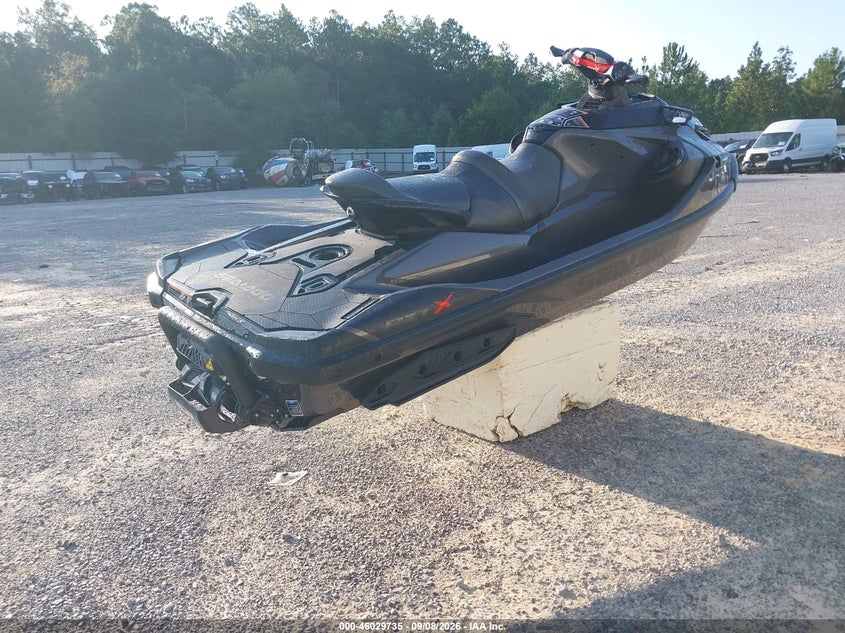 2023 SEADOO RXT auction photo 4