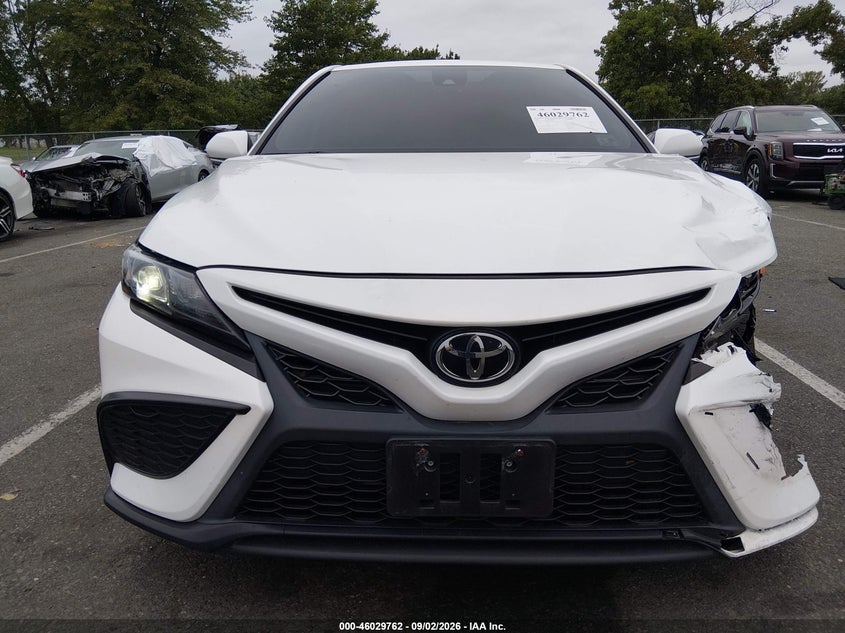 TOYOTA CAMRY - zdjęcie 6