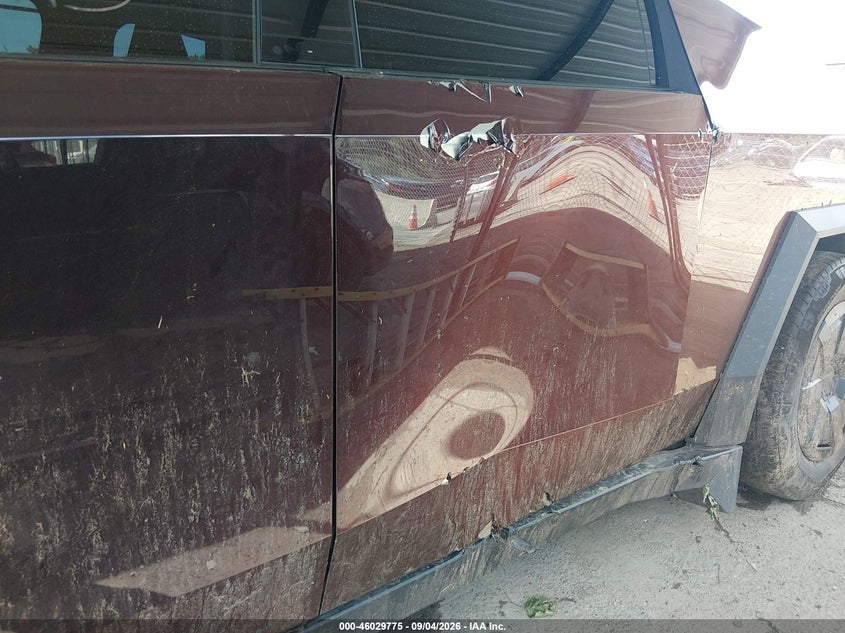 TESLA CYBERTRUCK - zdjęcie 6