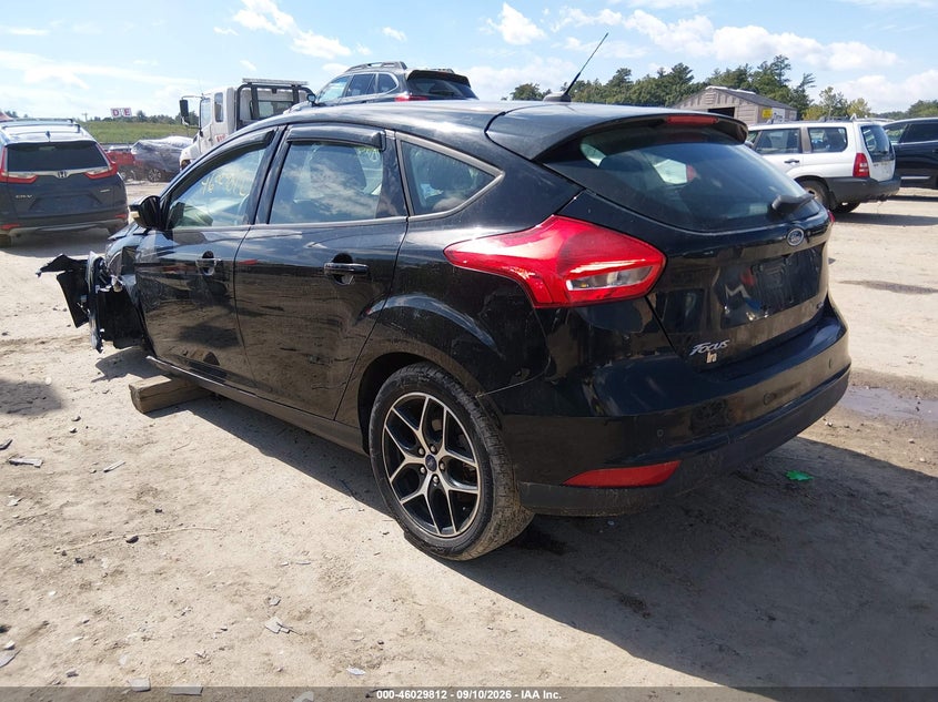 Vin: 1fadp3m23jl213797, lot: 46529231, ford focus sel 20183