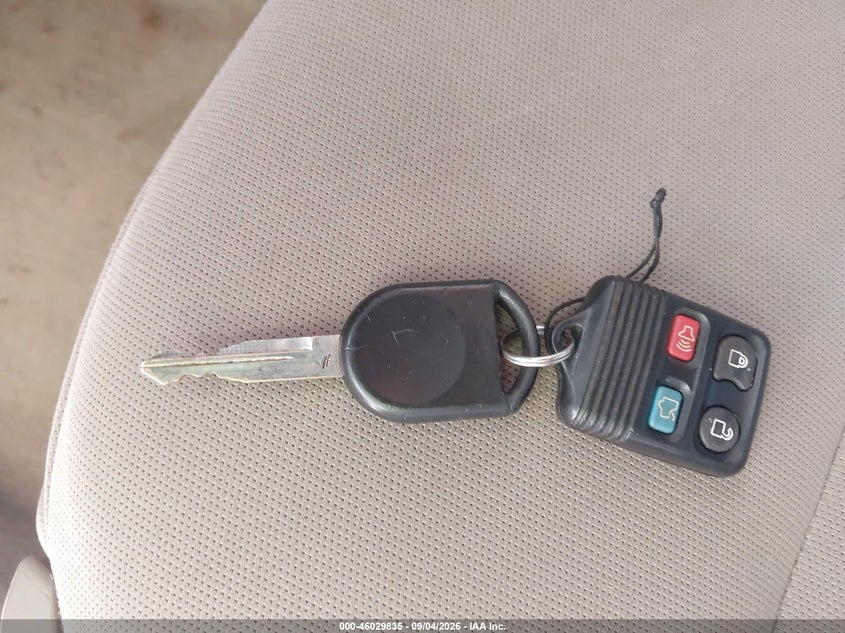 FORD FOCUS 2008 VIN 1FAHP35N98W177777