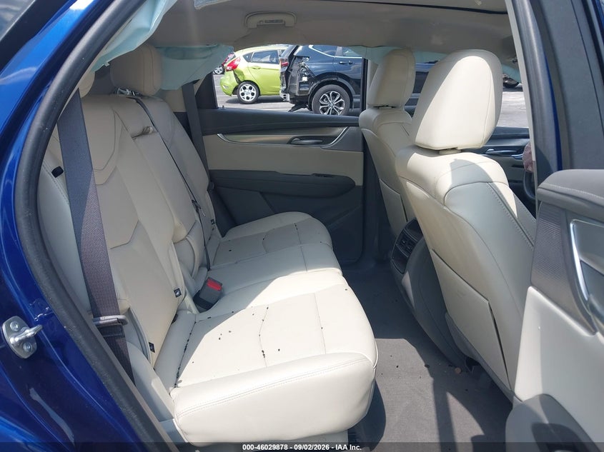 2024 CADILLAC XT5 FWD PREMIUM LUXURY · Photo 8