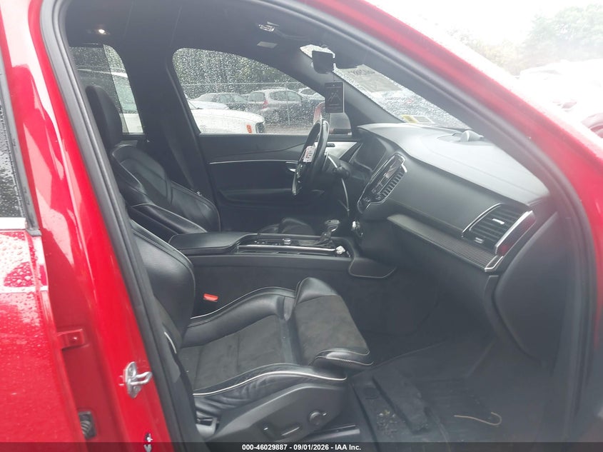 2019 VOLVO XC90 auction photo 5