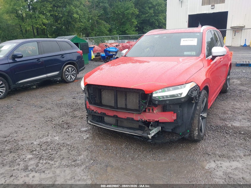 2019 VOLVO XC90 auction photo 6