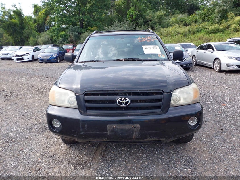 2004 TOYOTA HIGHLANDER auction photo 6