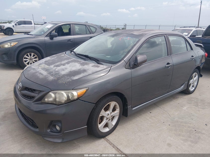 2011 TOYOTA COROLLA auction photo 2