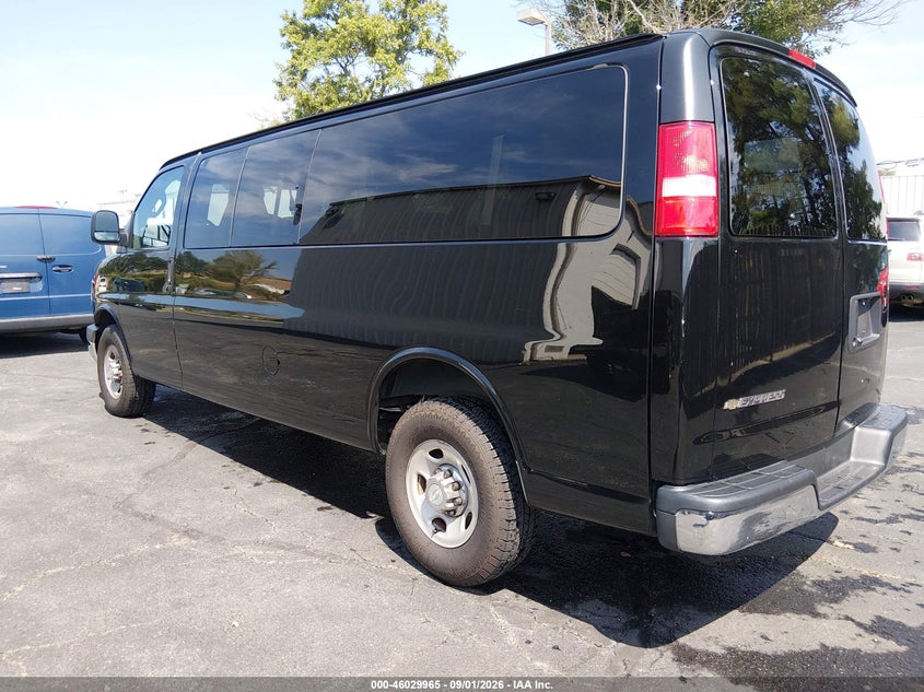 Vin: 1gazgpfg2j1283957, lot: 46529384, chevrolet express 3500 lt 20183