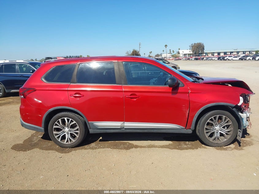 MITSUBISHI OUTLANDER 2018 VIN JA4AD2A31JZ049695