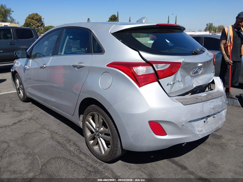 2016 HYUNDAI ELANTRA GT auction photo 3