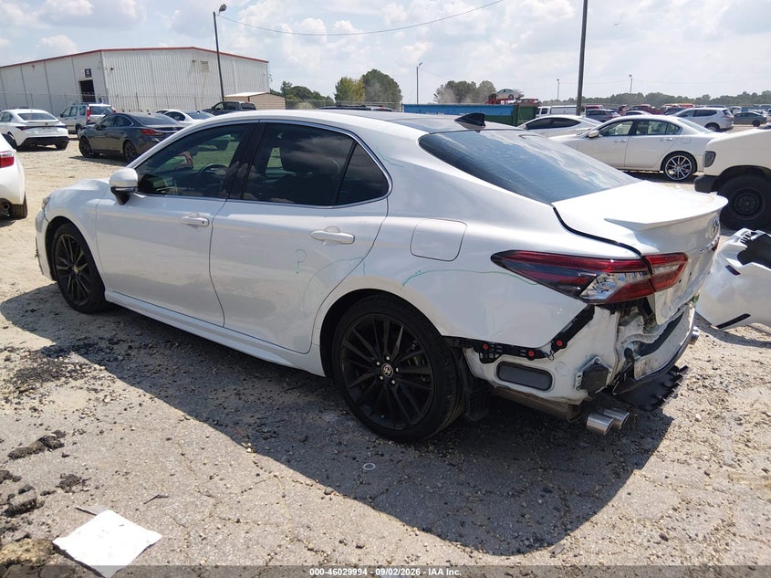 TOYOTA CAMRY - zdjęcie 3