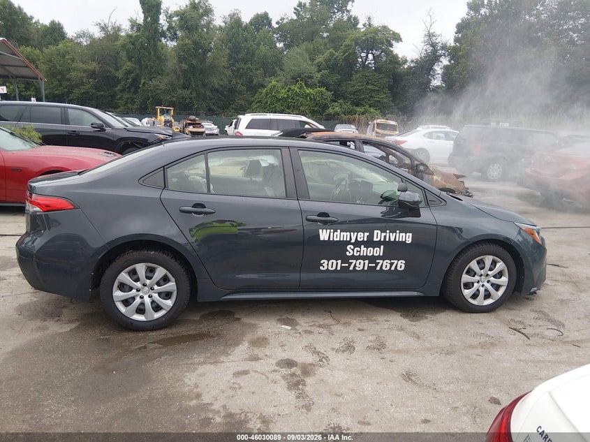 TOYOTA COROLLA - zdjęcie 13