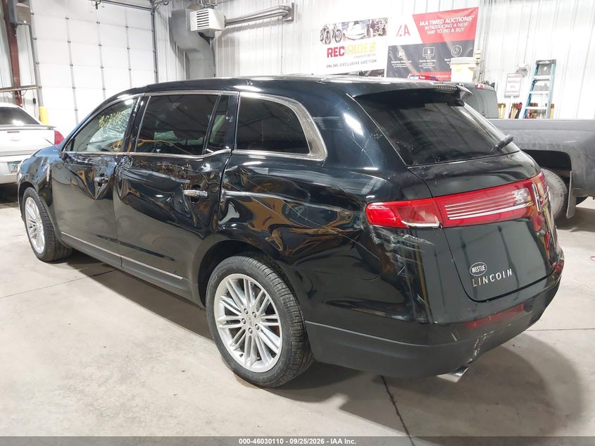 Vin: 2lmhj5at3jbl02162, lot: 46529529, lincoln mkt reserve 20183
