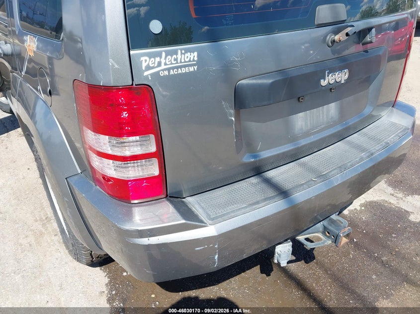 2012 JEEP LIBERTY auction photo 6