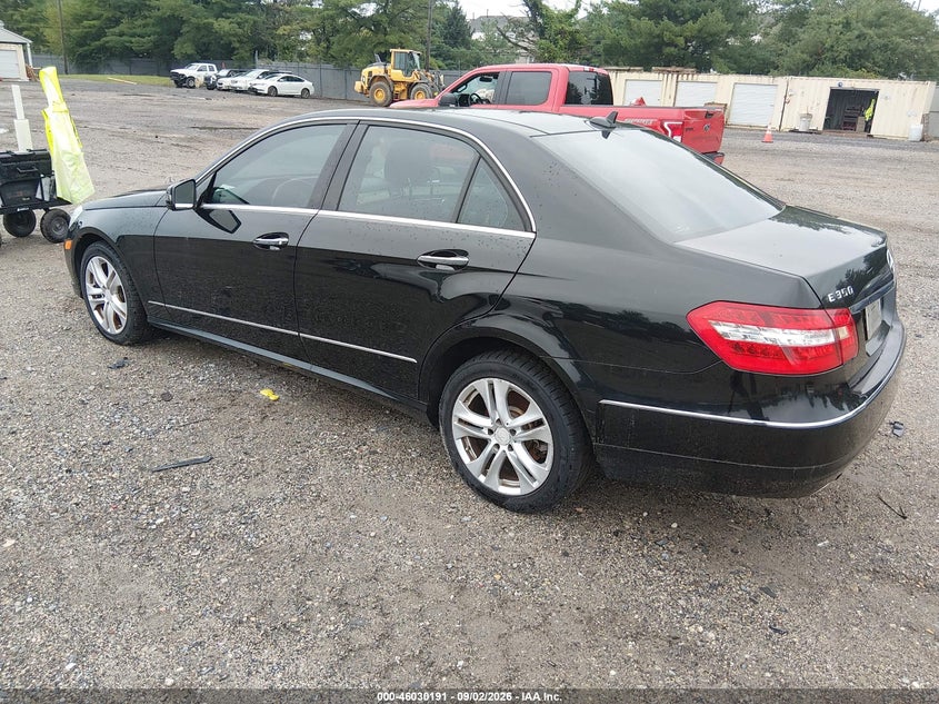 2011 MERCEDES-BENZ E 350 auction photo 3