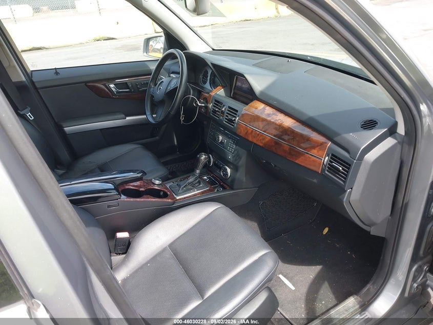 2011 MERCEDES-BENZ GLK 350 auction photo 5