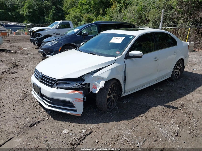 2018 VOLKSWAGEN JETTA auction photo 2