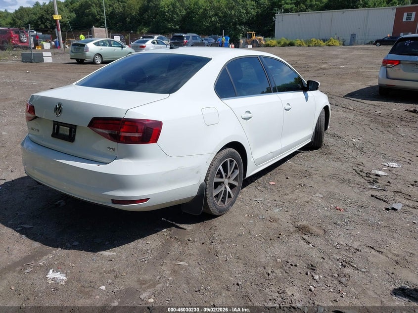 2018 VOLKSWAGEN JETTA auction photo 4