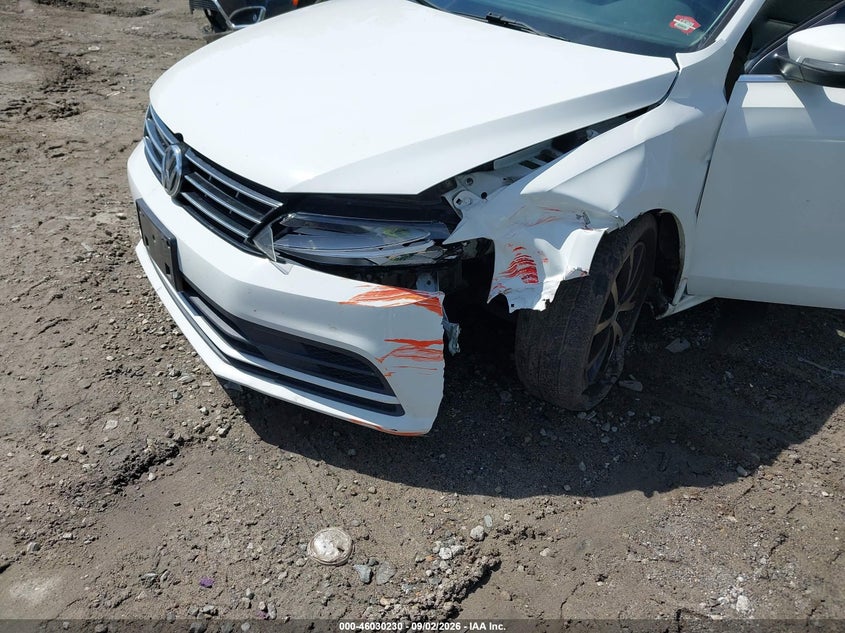 2018 VOLKSWAGEN JETTA auction photo 6