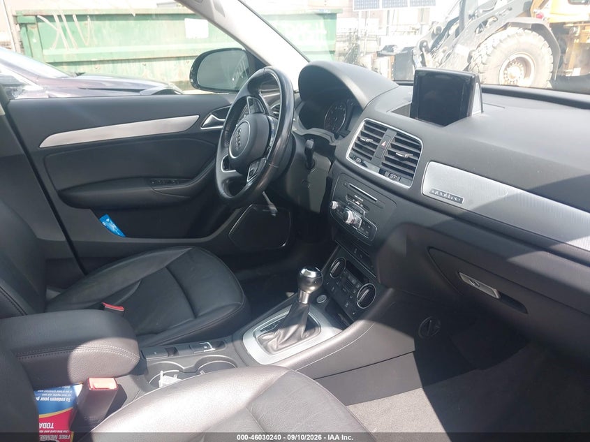 AUDI Q3 2016 VIN WA1GFCFSXGR014804