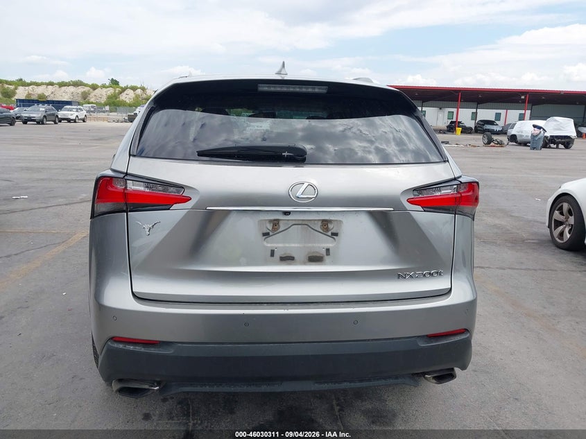 LEXUS NX 200T - zdjęcie 16