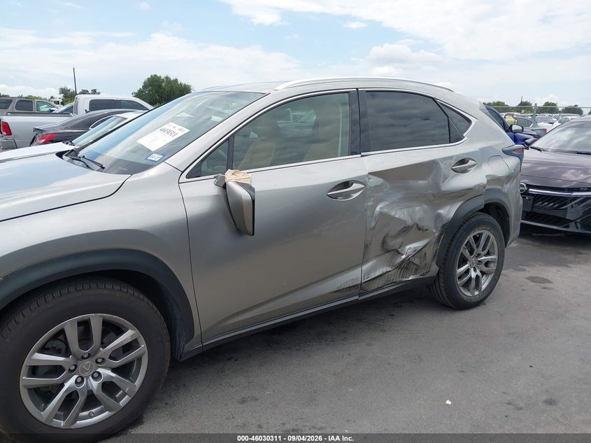 LEXUS NX 200T - zdjęcie 6