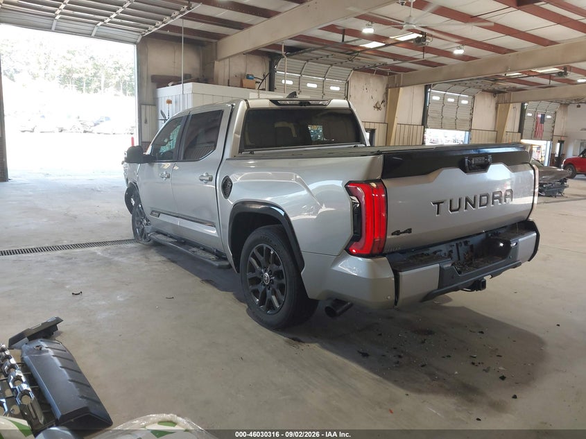 TOYOTA TUNDRA - zdjęcie 3