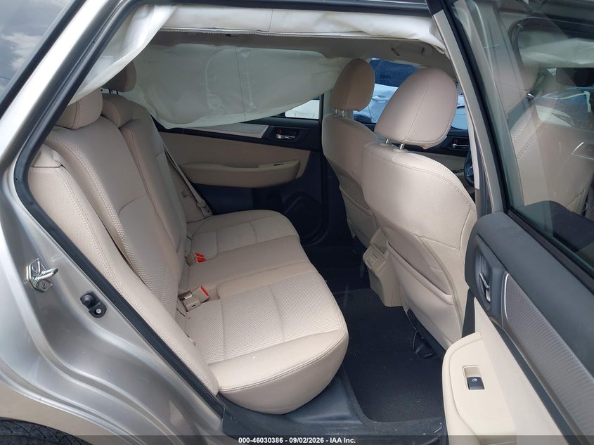 SUBARU OUTBACK 2018 VIN 4S4BSACC2J3364768