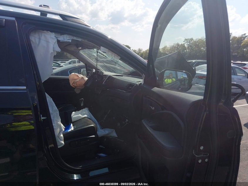 2019 HONDA RIDGELINE auction photo 5