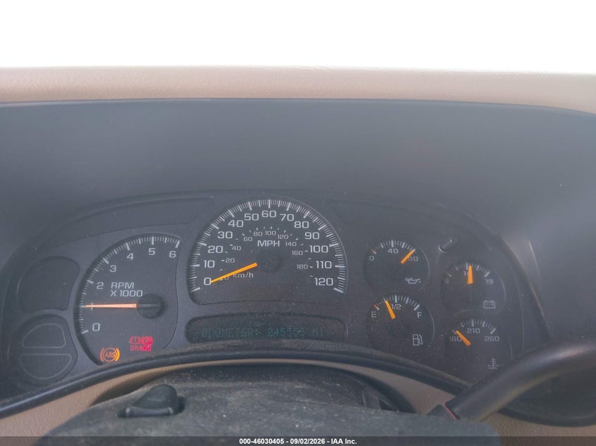 2004 CHEVROLET TAHOE auction photo 7