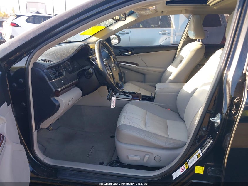 2012 TOYOTA CAMRY auction photo 5