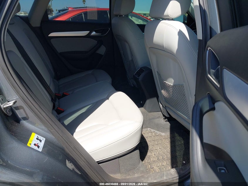 2015 AUDI Q3 auction photo 8
