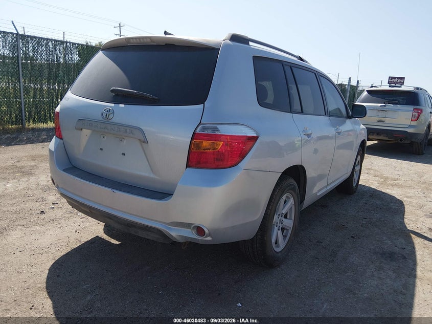 2010 TOYOTA HIGHLANDER auction photo 4