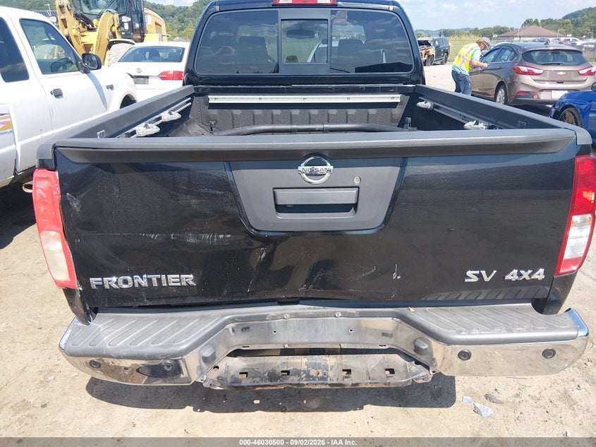 2017 NISSAN FRONTIER SV · Фото 6