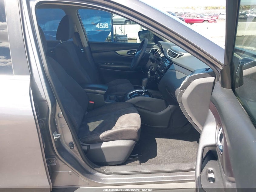 2016 NISSAN ROGUE auction photo 5