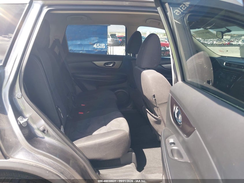 2016 NISSAN ROGUE auction photo 8