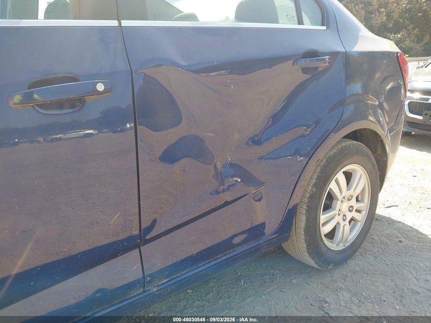 2013 CHEVROLET SONIC auction photo 6