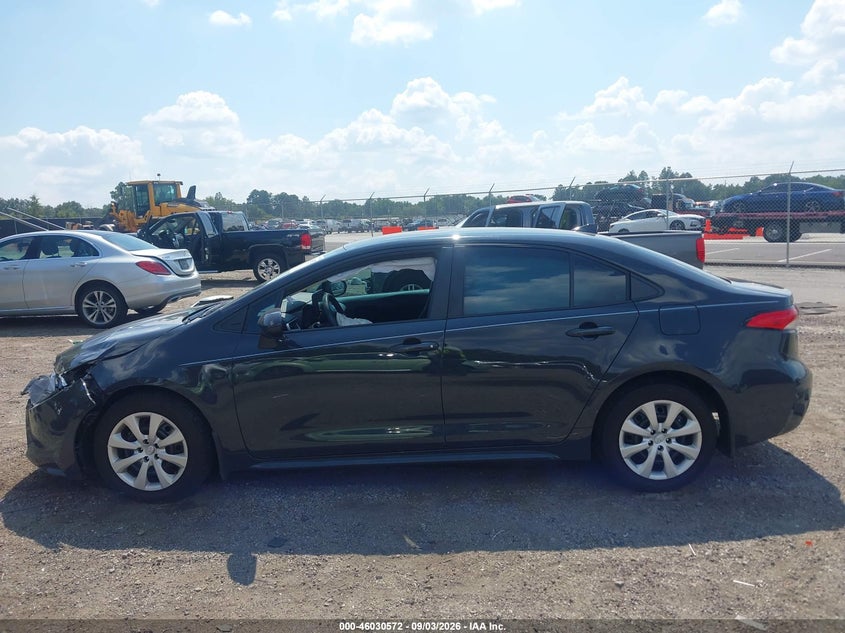 TOYOTA COROLLA - zdjęcie 14