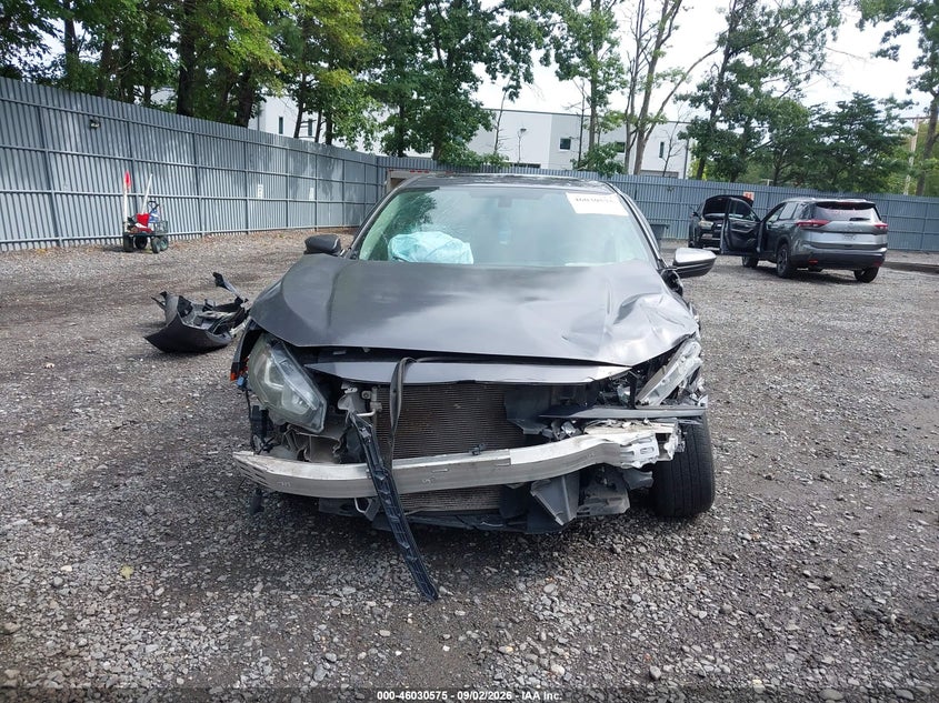 2016 HONDA CIVIC auction photo 6