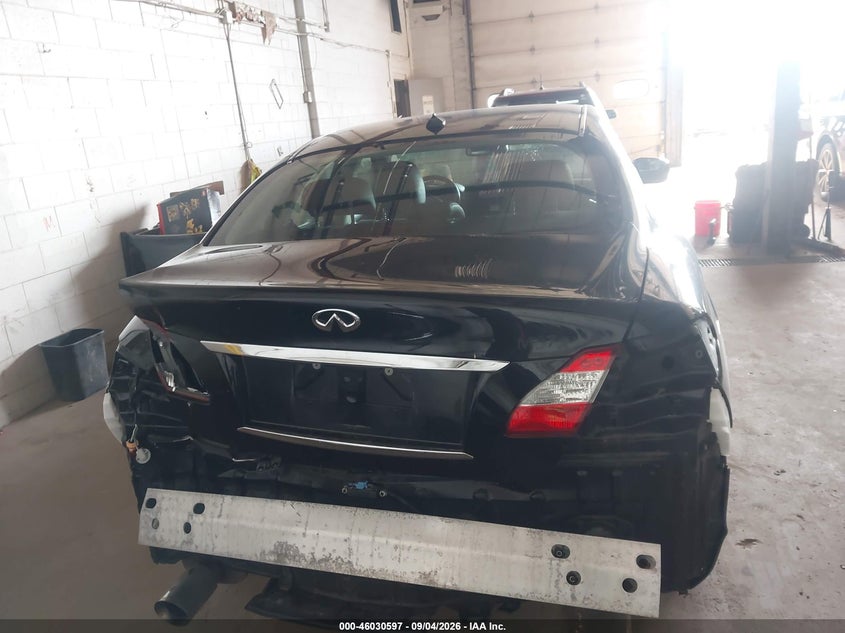 2012 INFINITI M37X · Фото 16