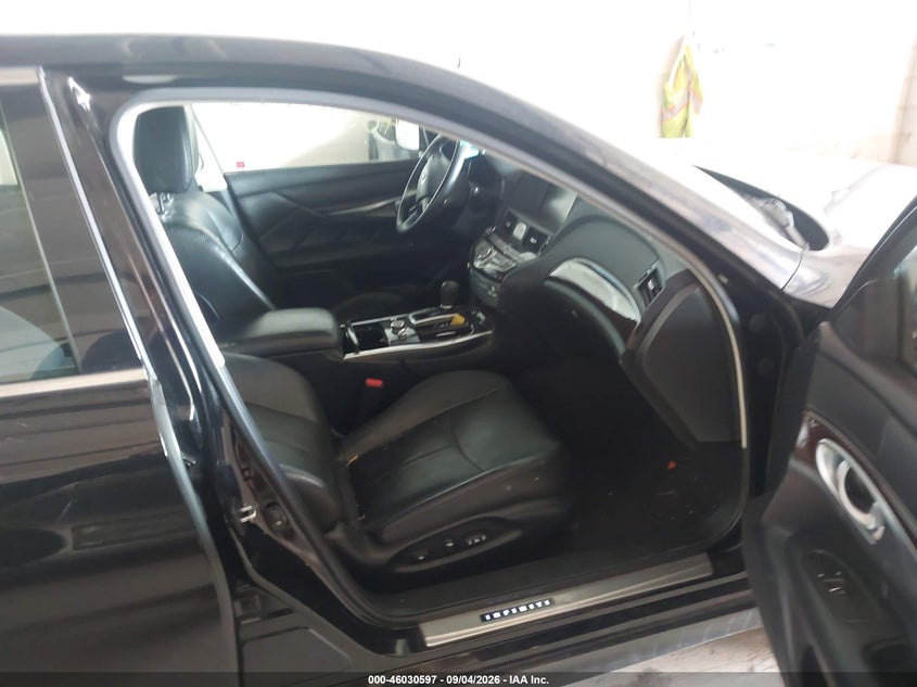 2012 INFINITI M37X · Фото 5