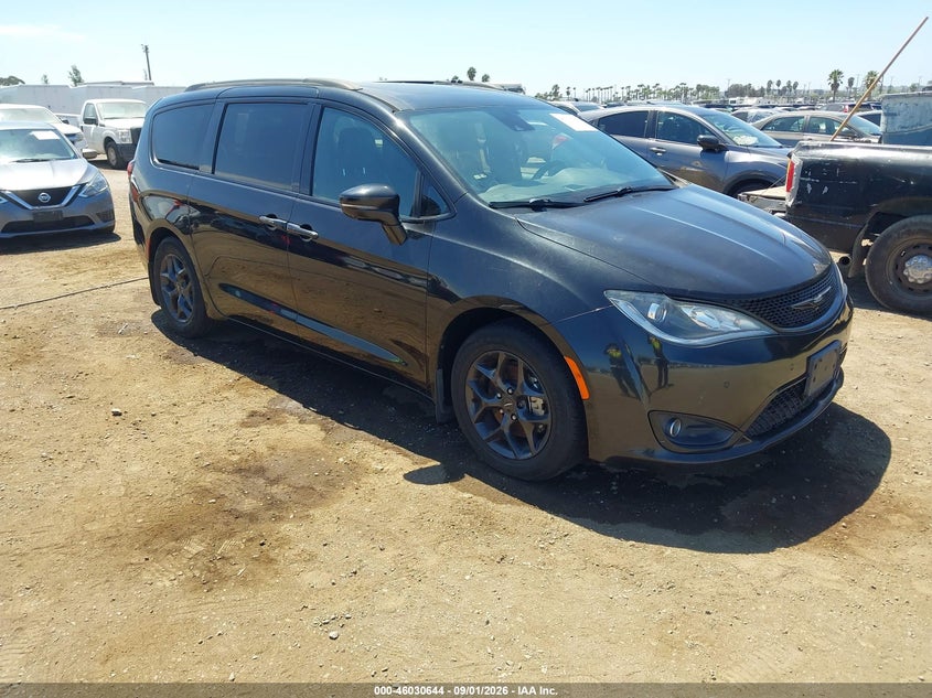 2018 CHRYSLER PACIFICA — zdjęcie z aukcji