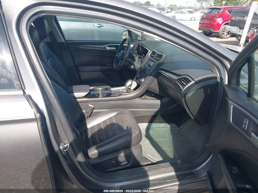 2014 FORD FUSION auction photo 5