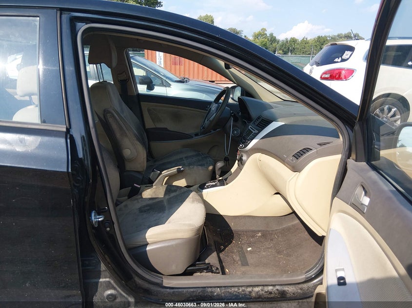 2012 HYUNDAI ACCENT auction photo 5
