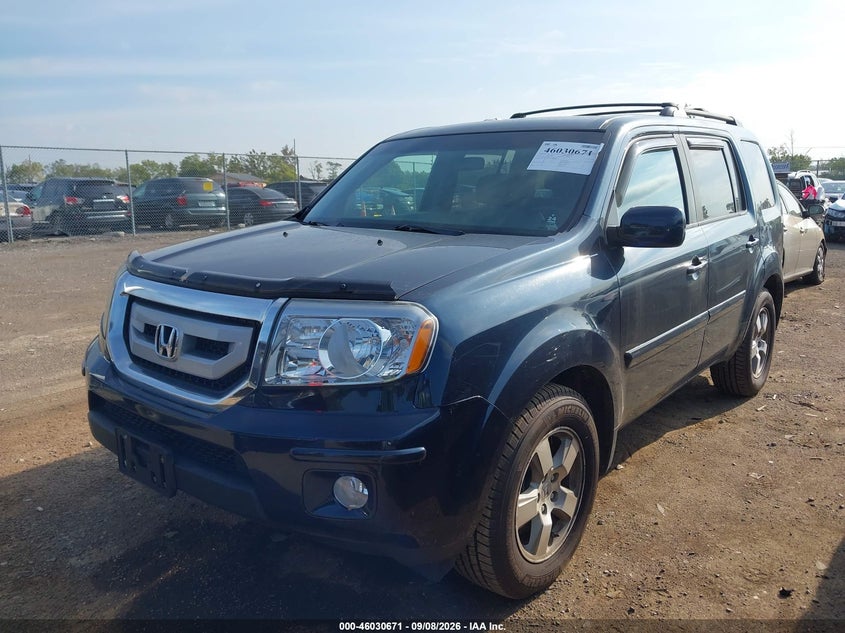 2011 HONDA PILOT auction photo 2