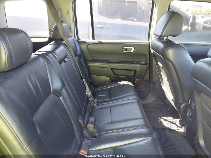 HONDA PILOT 2011 VIN 5FNYF3H53BB050463