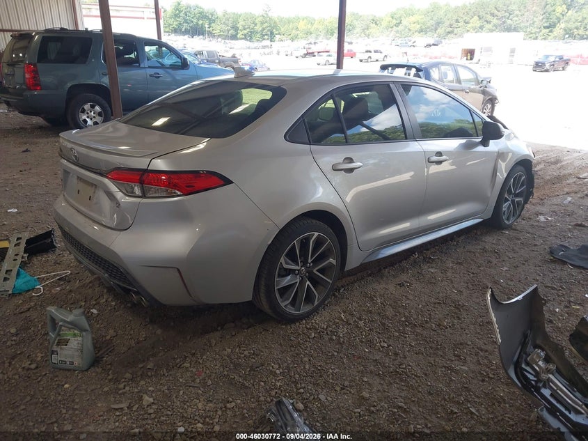 TOYOTA COROLLA - zdjęcie 4