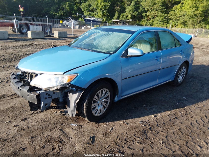 2012 TOYOTA CAMRY auction photo 2