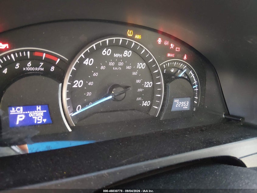 2012 TOYOTA CAMRY auction photo 6