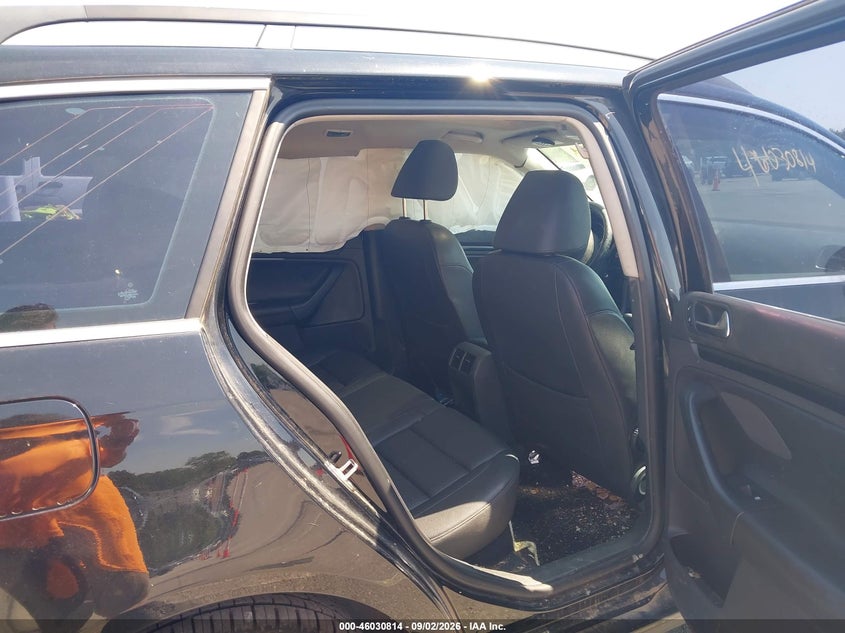 VOLKSWAGEN JETTA SPORTWAGEN 2011 VIN 3VWPX7AJ2BM615379